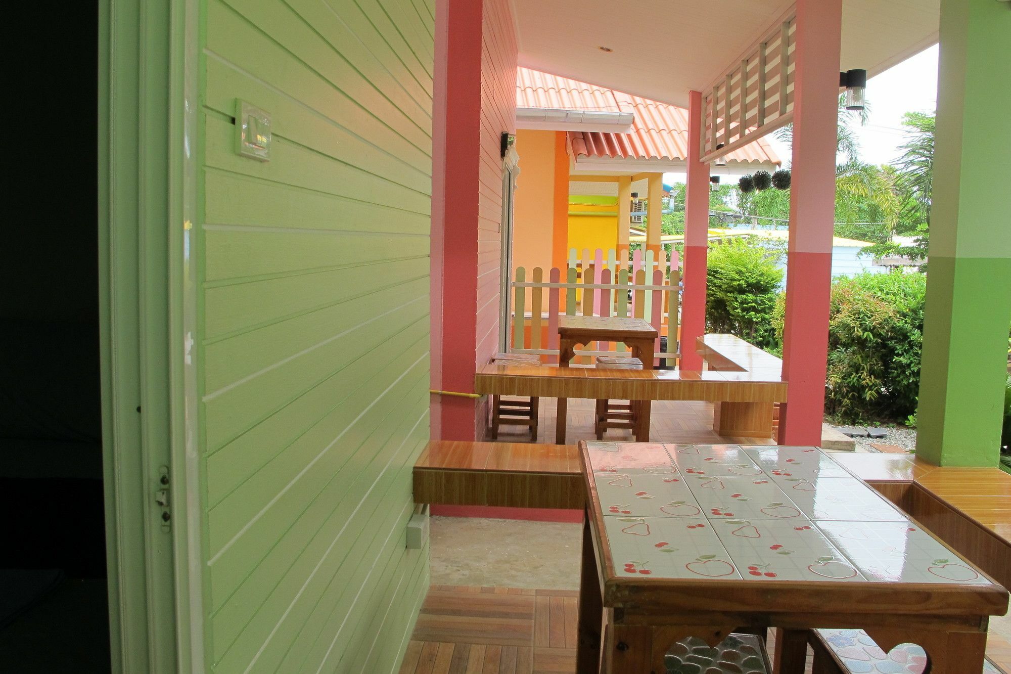 Thippawan Bungalow Đảo Koh Si Chang Ngoại thất bức ảnh